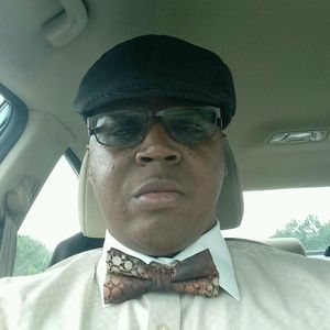 Meet your Posher, Charles